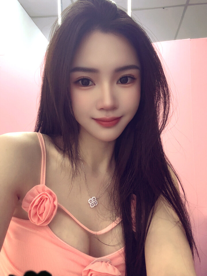 安邦贵妃洋洋002.jpg