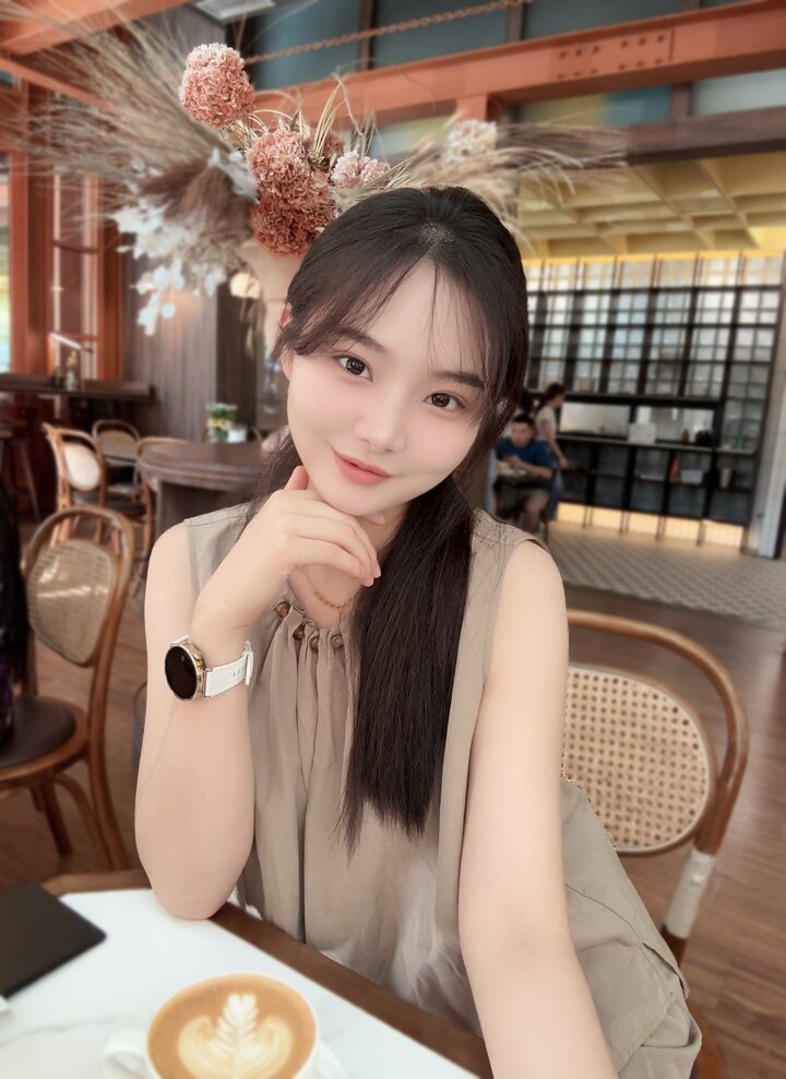 KD金手指小凌004.jpg