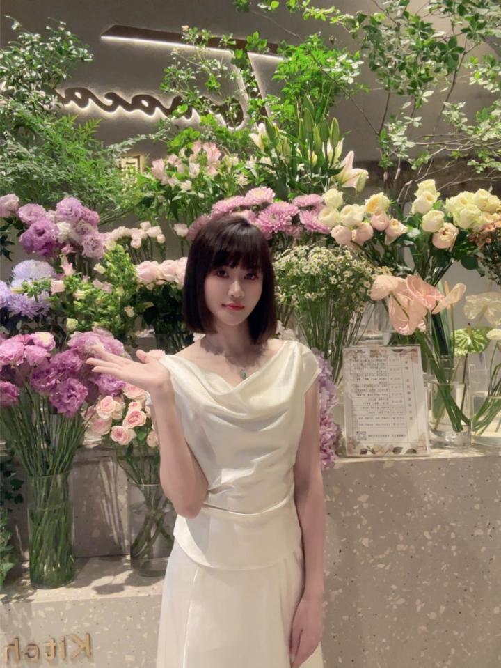 KLSouthgate诗诗 (4).jpg